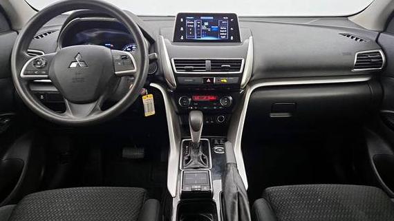 MITSUBISHI ECLIPSE CROSS 2020 JA4AT4AA8LZ037771 image